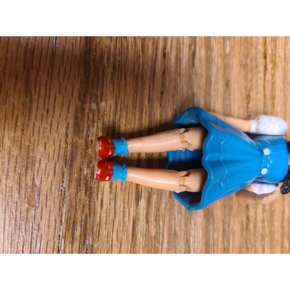 Vintage mgm dorthy wizard of oz figure - Picture 4 of 7